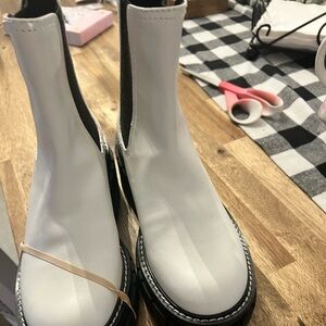 Gianna Bini boots new size 6.5